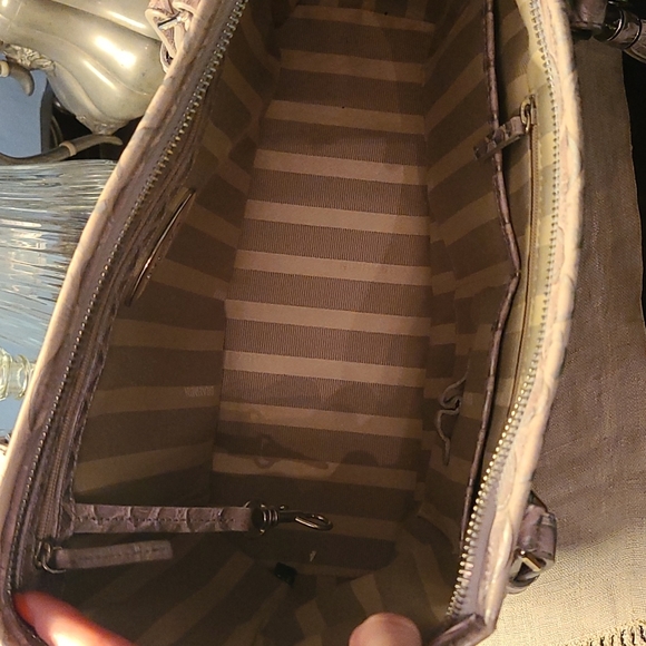 Brahmin Medium Tote - Picture 4 of 5